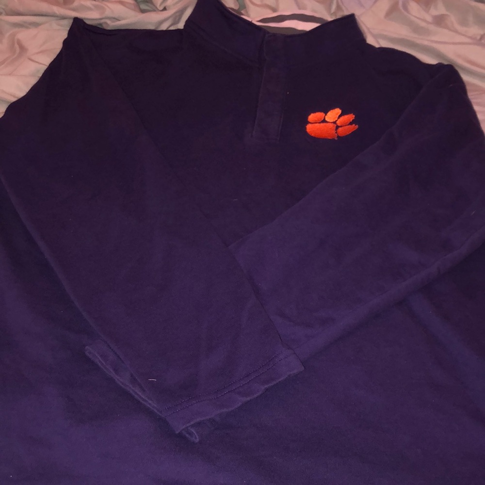 Excellent condition Clemson top